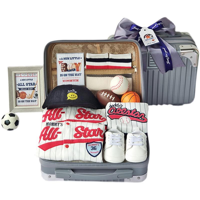Baby Sports Gift Box: Pure Cotton Spring/Summer Clothing Set for Boys (0-1 Year), Suitcase Packed