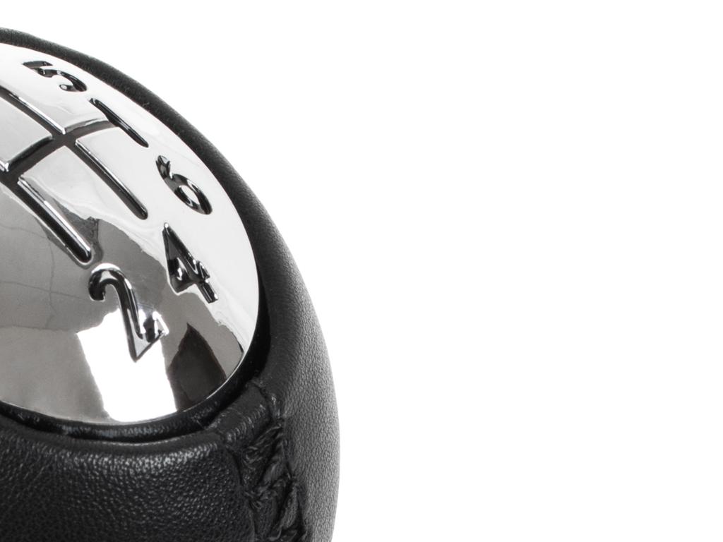 Renault Clio III 2005- 6-SPEED Gear Shift Knob BLACK LEATHER + CHROME