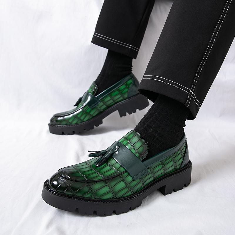 Fashion Fashion New Tassel Loafers New Men's Pointed Thick-soled Leather Shoes Designer Formal Wedding Dress Homecoming Footwear