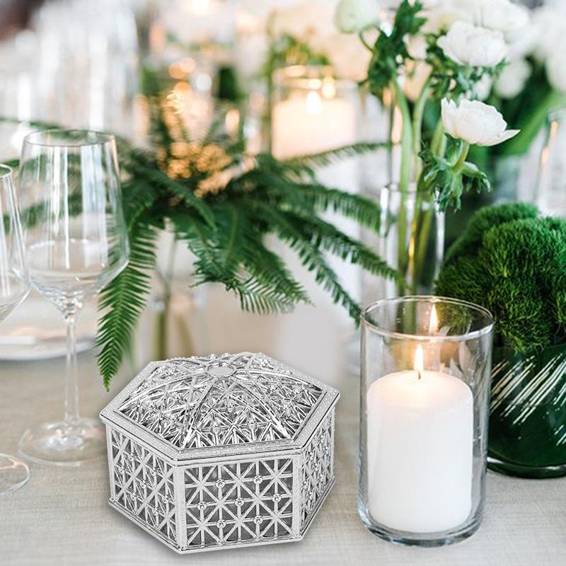 2pcs Mini Treasure Jewelry Storage Box Hollow Gold Foil Candy Gift Treat Boxes Wedding Birthday Party Favors Souvenir Home Decor