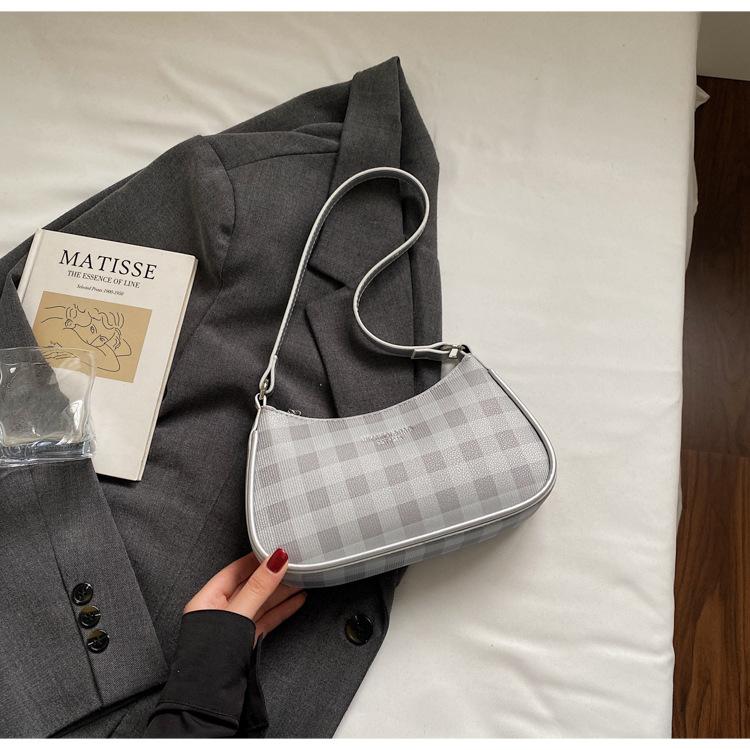 

Клетчатая маленькая сумка женская 2025 новая мода универсальная сумка-мессенджер корейская версия повседневная плечевая сумка под мышкой сумка-полумесяц