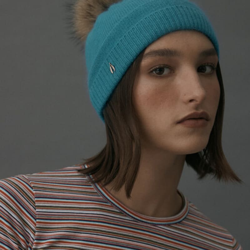 

SHINJEO Apple Pom-Pom Beanie_Vivid blue FREE