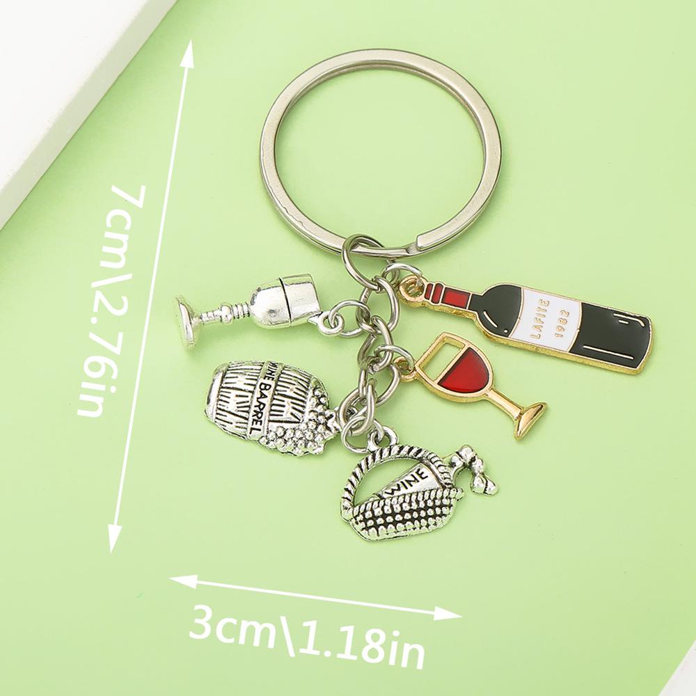 

Zinc Alloy Grape Pendant Keychain - Unique Wine Bottle Charm Ornament for Bags