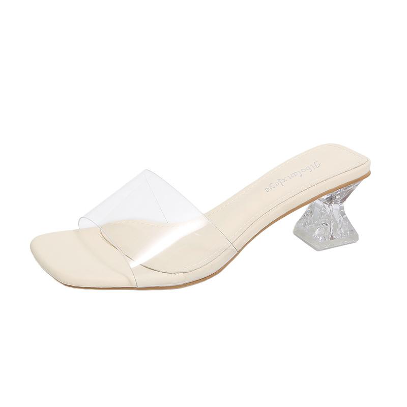 Transparent fairy style square head thick heel slippers female summer wear 2025 new fashion crystal and slippers
