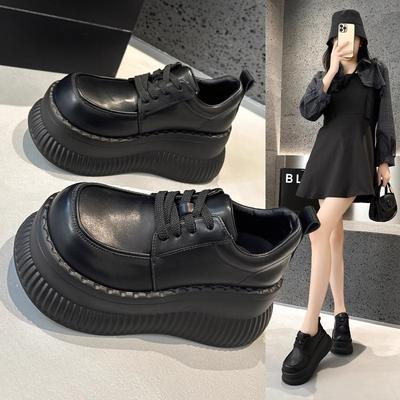 Plateau-Slipper Damen Frühling Muffinsohle Vielseitig Britisch Kleine Lederschuhe Kleiner Innenhöhenzuwachs Damenschuhe