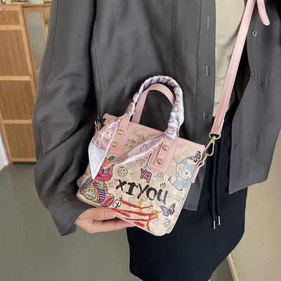 New Handbag Bag Female Cartoon Bear Graffiti Bucket Bag Texture Fashion Shoulder Messenger Bag