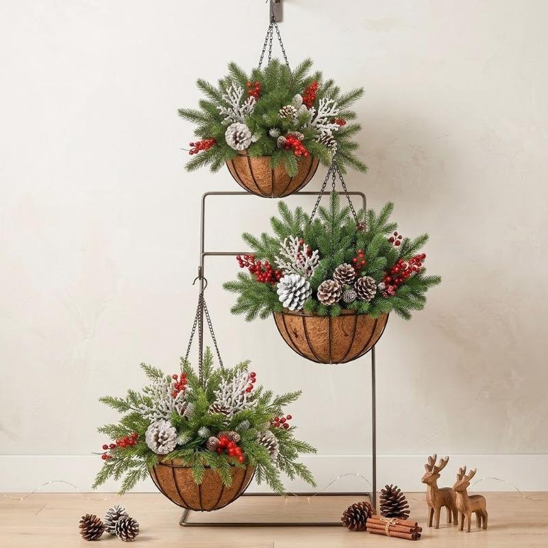 Weihnachts-Hängekorb Blumentopf Baum Halbkreisförmig Pilz Rattan Kiefernadeln Rote Früchte Band Dekorative Weihnachtsdekorationen