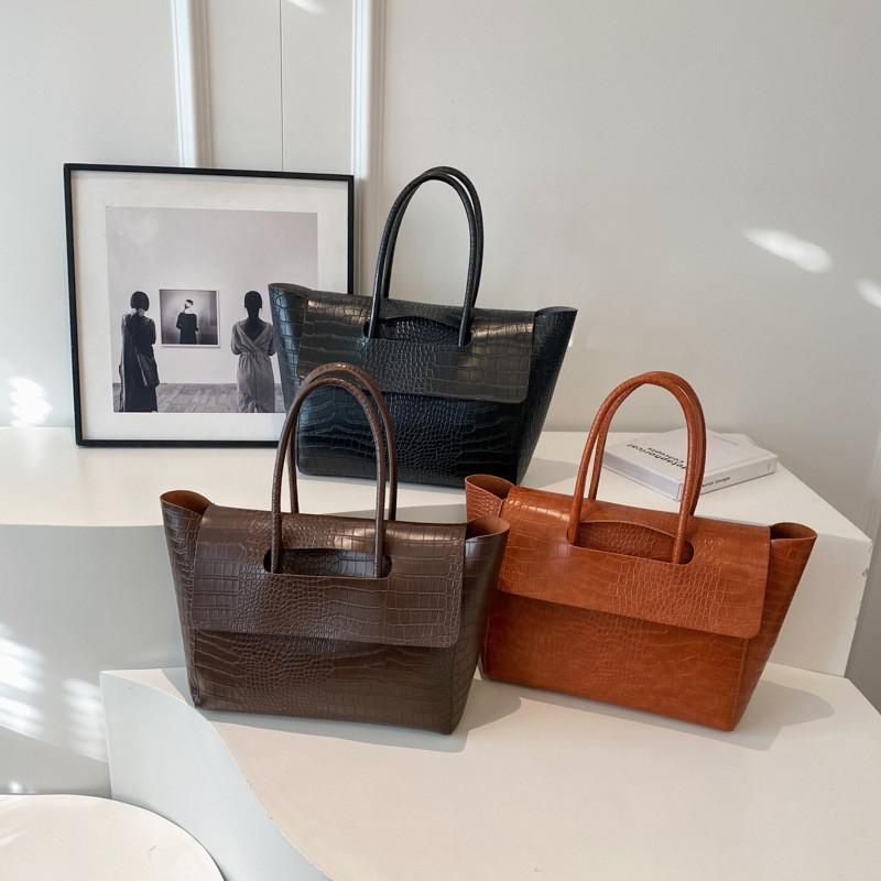 Color Simple Solid Crocodile Texture Women Large Capacity Shoulder Bag Tote