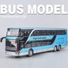 1:30 Geschäftsbus-Modellautos Spielzeug Legierung Druckguss Langstreckenbusse Rückziehfunktion Türen zu öffnen Ton Licht Verzierung Autos Kindergeschenke