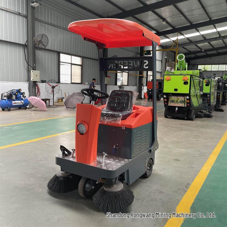 Outdoor Electric Industrial Vacuum Sweeping Vehicle
