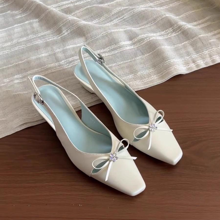Sheepskin version~ French rhinestone bow hollowed out gentle wind bag head sandals back strap temperament thick heel single shoes women