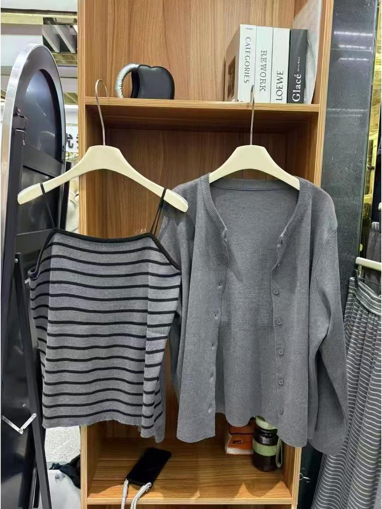 Korean College Style Striped Patchwork Two-Piece Women's Knitted Sweater