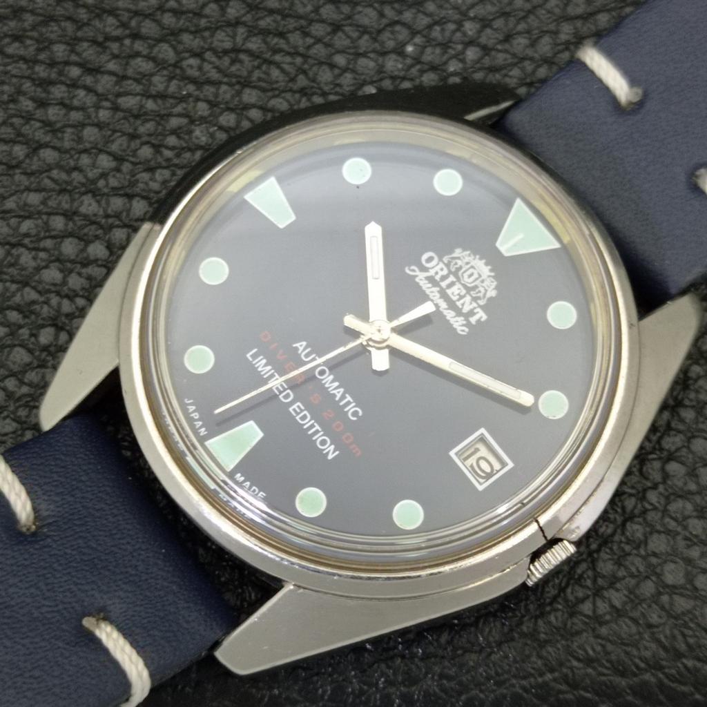 VINTAGE ORIENT AUTOMATIC JAPAN MENS BLUE COLOR DIAL WATCH A700605-5 R204-a700605