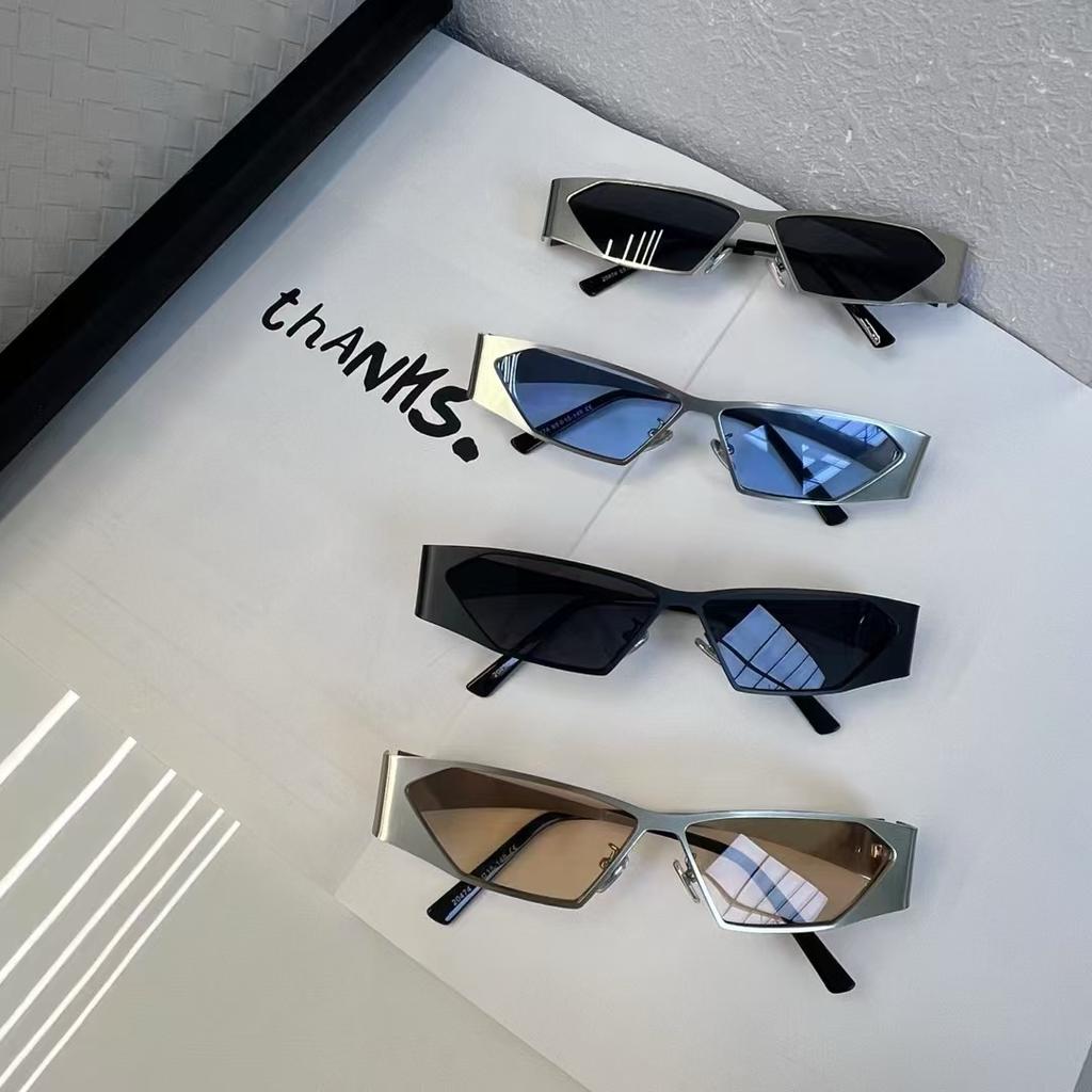 Punk Stylish Men’S Sunglasses Fashion Rectangle Shape Sun Glasses Women Outdoor Bicycling Sun Glasses For Women