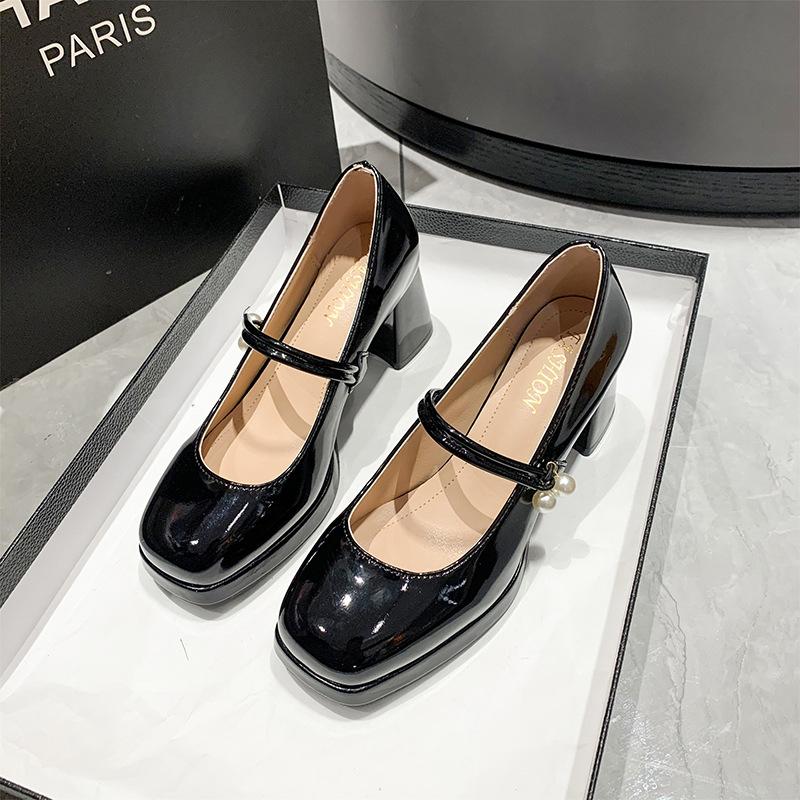 

Туфли Мэри Джейн женские весенние новые темпераментные простые с круглым носком ретро на толстом каблуке на высоком каблуке 35 чёрный