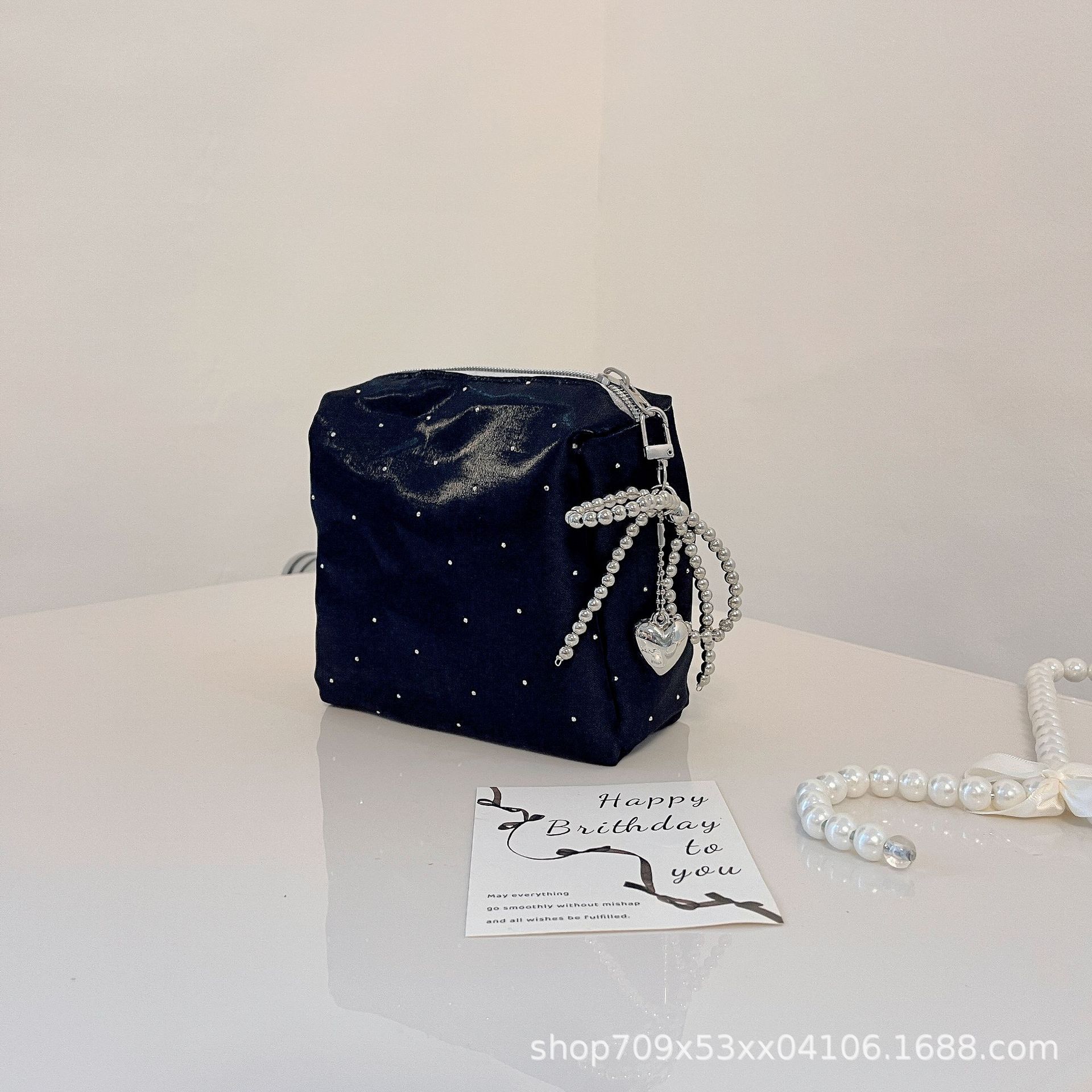 

Premium Makeup Bag Pouch Women Portable Travel Organizers Toiletry Bag Silk Water Diamond Clutch Bag Small Cosmetics Organizer
