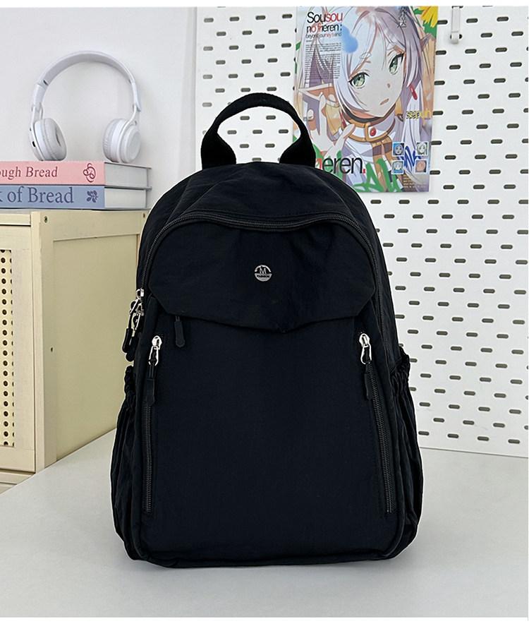 Schoolbag Korean Version Lightweight Backpack Simple Pleated Commuter Backpack Women's 1011 New Large-capacity Casual Student Schoolbag