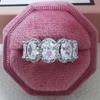 Luxury Zircon Gem Diamond Band Ring with Niche Appeal