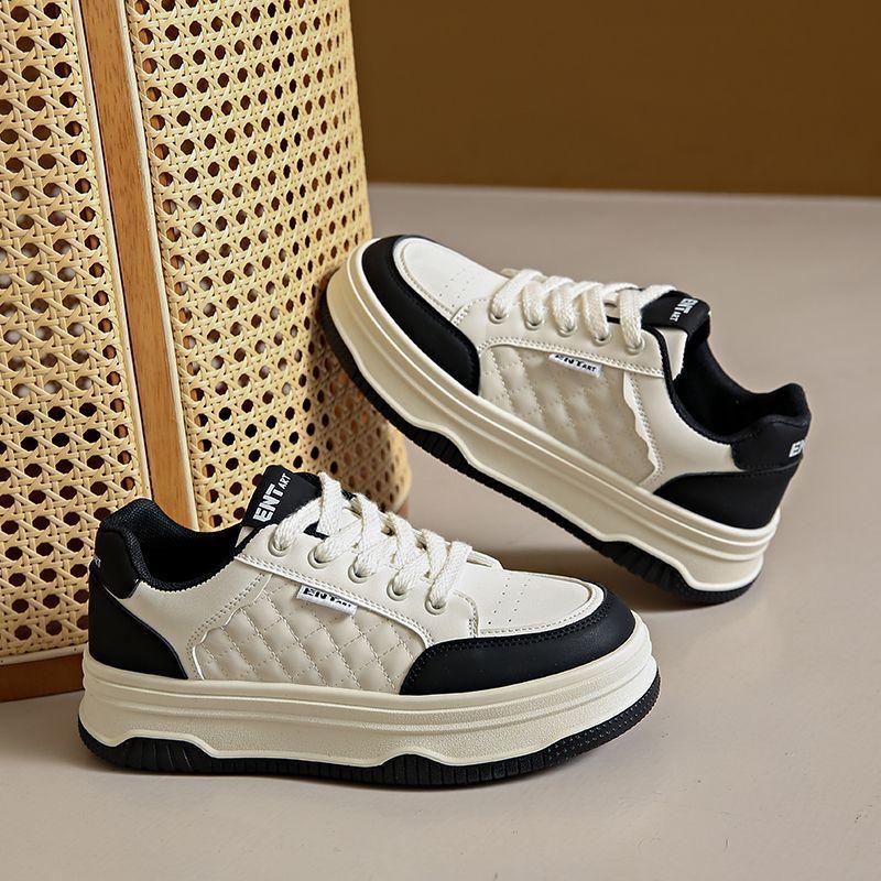 Platform White Shoes Women's Versatile Fragrant Spring and Autumn Muffin Summer New Popular Orders Surge Casual Sports Shoes