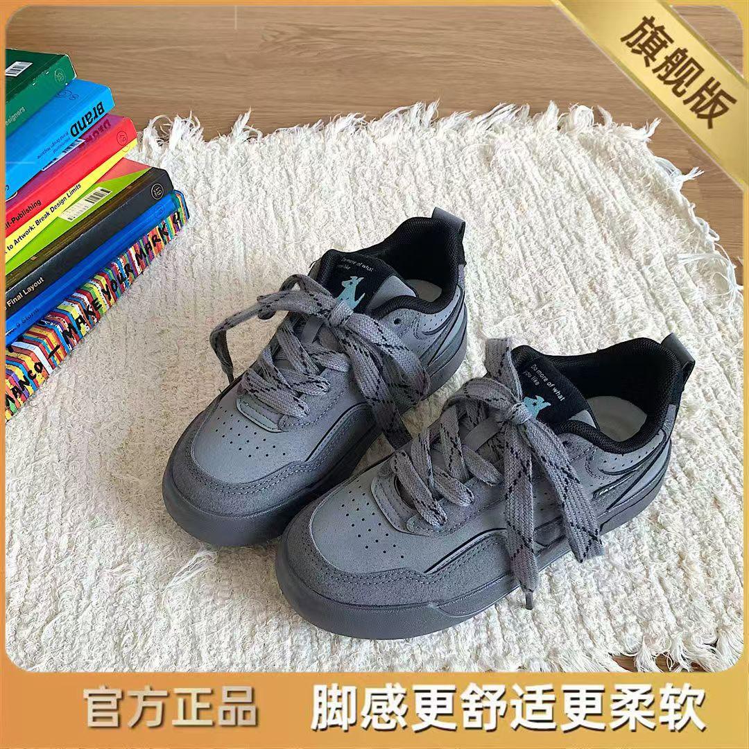 

2024 осень новые классические универсальные маленькие белые туфли женские универсальные корейские нишевые ретро-платформы спортивные повседневные туфли для серфинга 35 серый