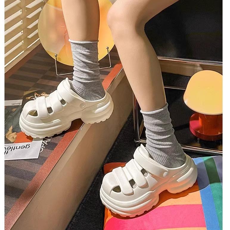 Fashion Shoes Ladies' Slippers Cover Toe Luxury Slides Platform Summer Soft Designer Concise Fashion Retro Shoes Woman 2025 Cover Toe Sl