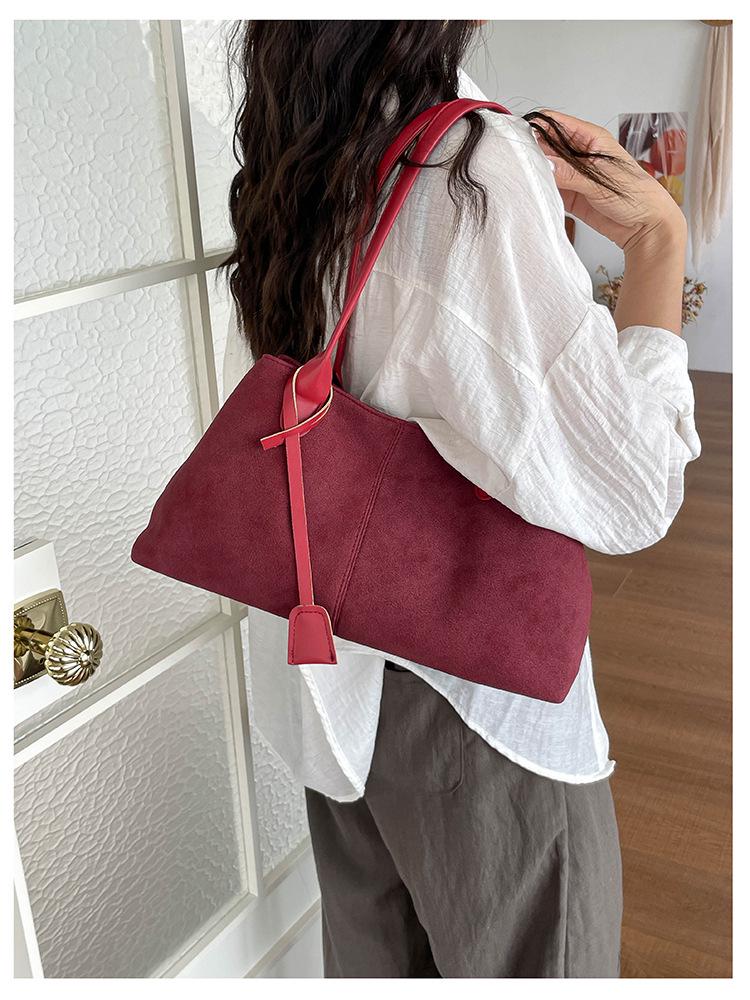 Women's Retro Suede Tote Bag - Large Capacity Frosted Shoulder Bag for Autumn 2025