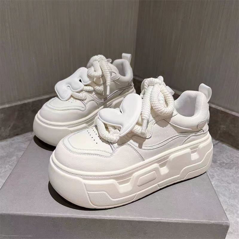 Fashion 2024 Spring Autumn New Campus Style Women's Pine Cake Thick Bottom Height Increasing Versatile Student Casual Sports Board Shoes