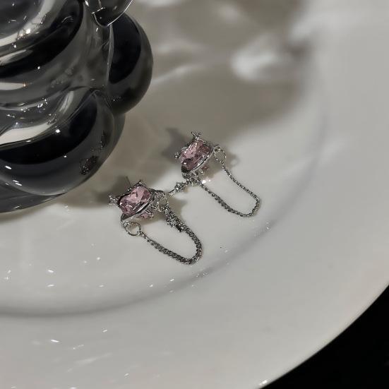 

Сладкие и крутые розовые серьги любви для горячей девушки