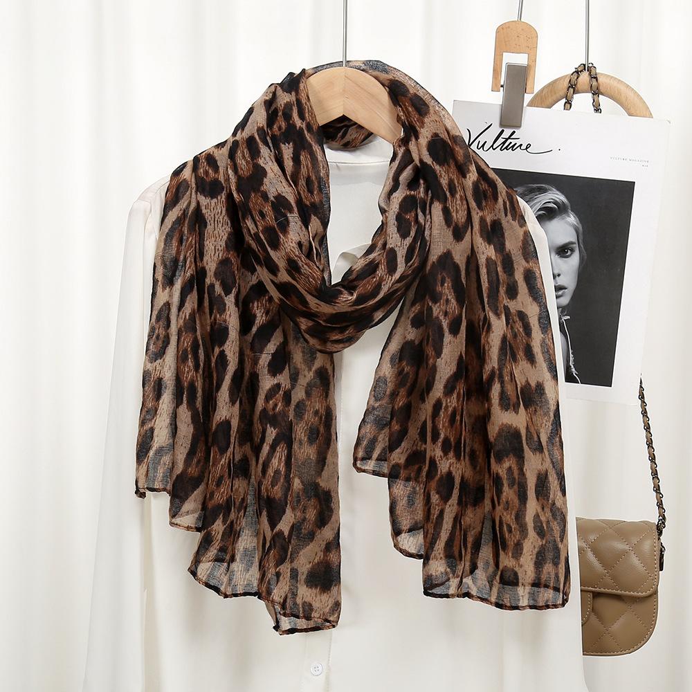 Lightweight Leopard Print Scarf Casual Thin Breathable Shawl Women'S Outdoor Sunscreen Windproof Head Wrap Bufandas Muslim Hijab