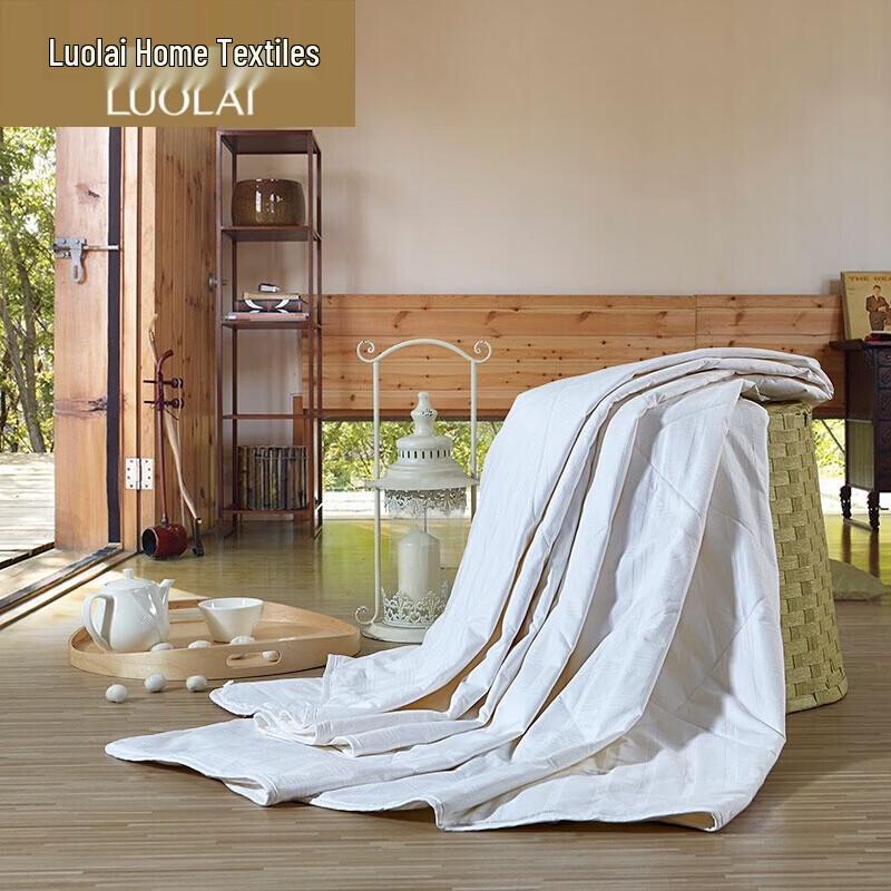 LUOLAI Tussah Silk All-Season Quilt