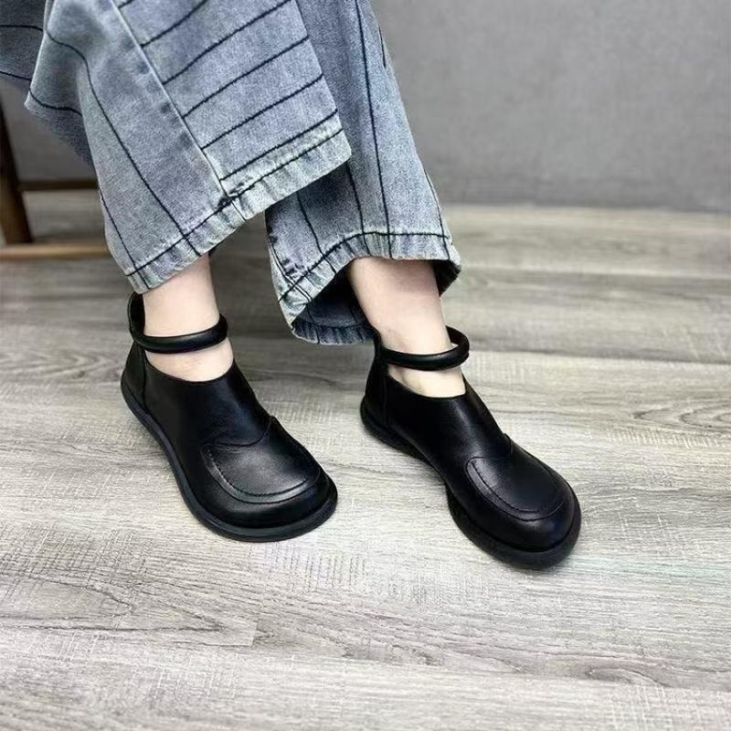 New Women's Black Ankle Boots with Round Toe Flat Shoelaces and Ankle Straps | Retro Style Lightweight Commuting Boots