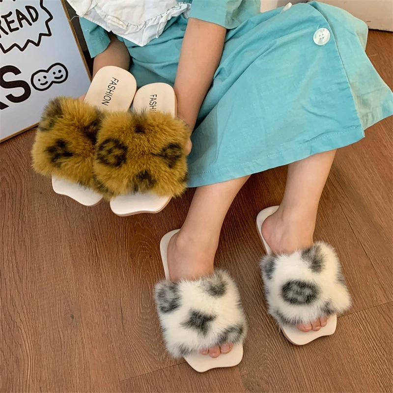 Women's Outgoing Flat Shoes Fashion Indoor Slippers Elegant Fur Slippers Autumn Winter Plush Footwear Warm Slides Artificial Wool