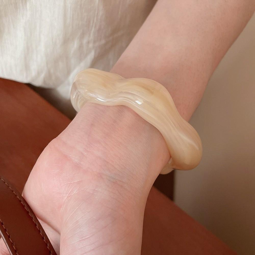 Irregular Resin Bangle Europe American Style Exaggerated Bracelet Unique Wide Open Bangle  Women