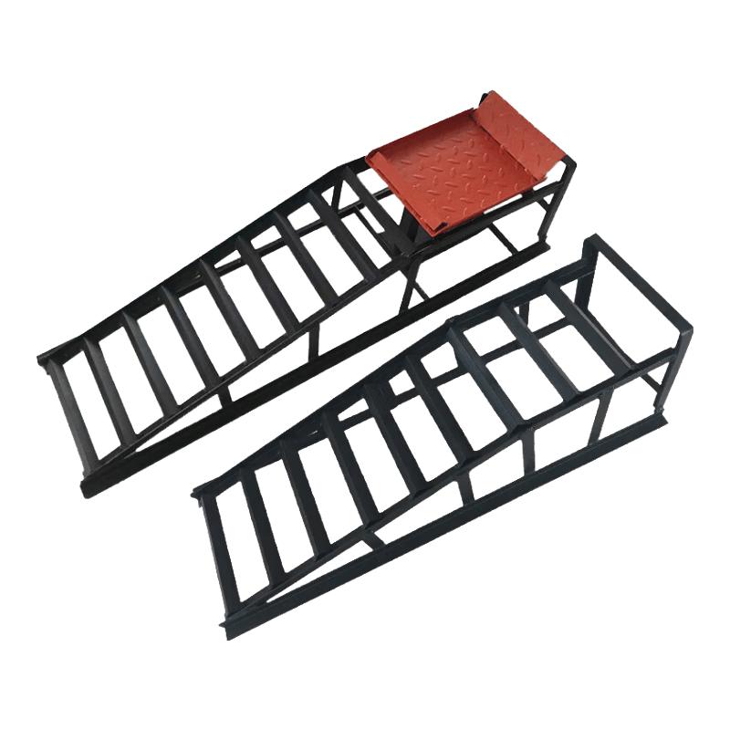 TGLI Car Maintenance Ramp