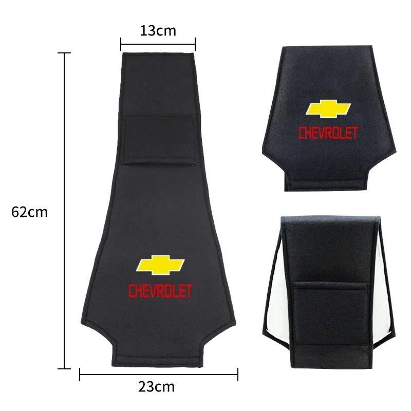 Housse d'appuie-tête de voiture Oreiller d'appui-tête de siège Housse d'appui-tête pour le cou Style de voiture Pour Chevrolet Spark Captiva Cruze Tracker Orlando Trax Epica