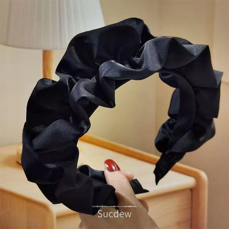 Korean Style Black Pleated Headband: Versatile, Fashionable, Wide Edge Hair Accessory
