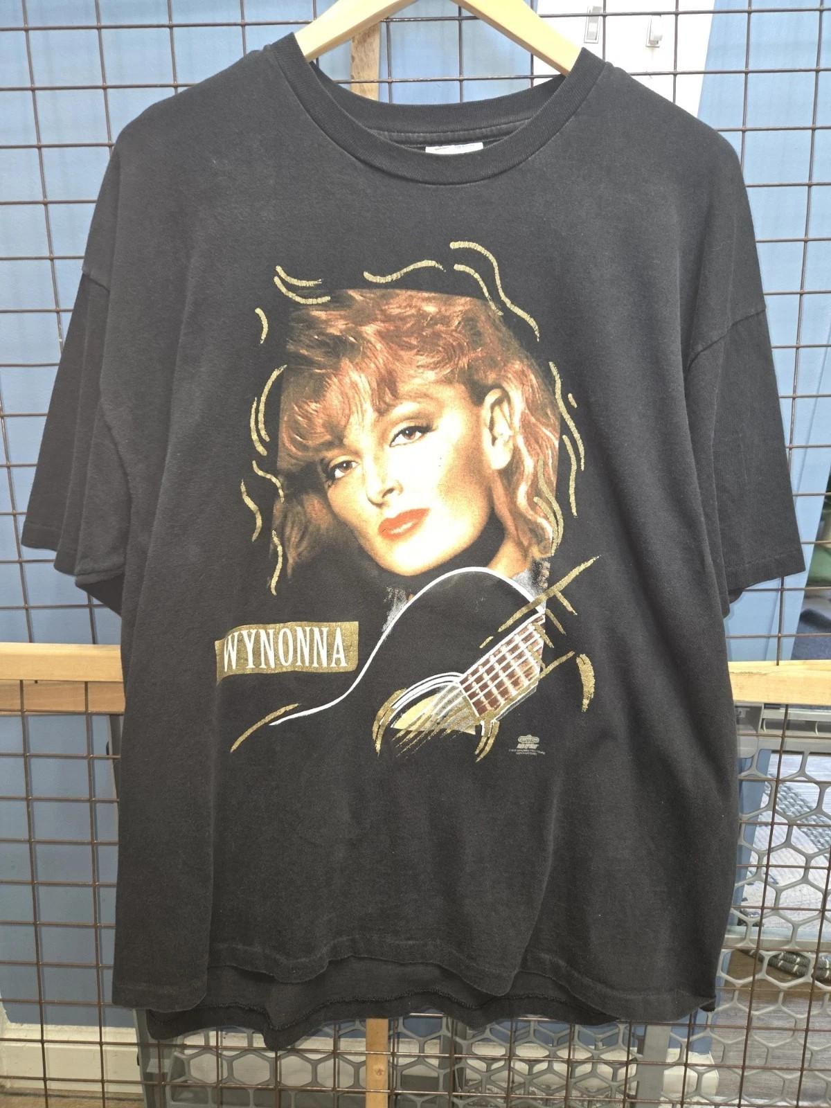 Vintage 90 s Wynonna Judd Country Music Shirt Reprint AN52305 M