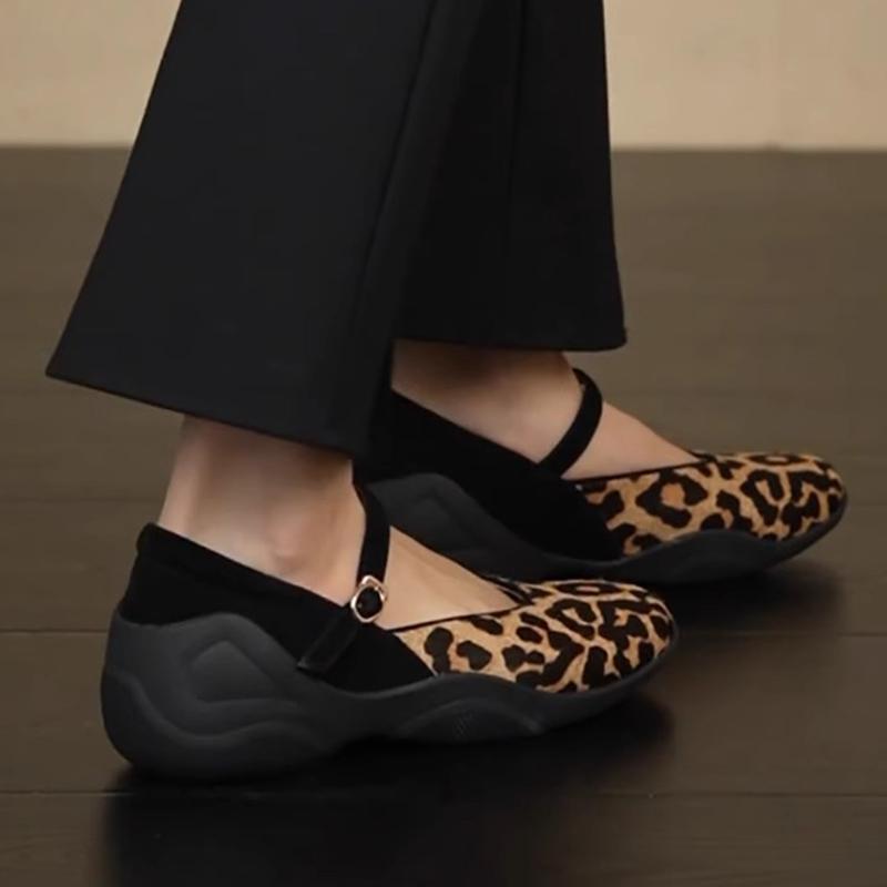 Women Sport Shoes Flats Leopard Casual Sneakers Women Shallow Loafers Shoes 2025 Summer Walking Running Dress Chaussure Femme