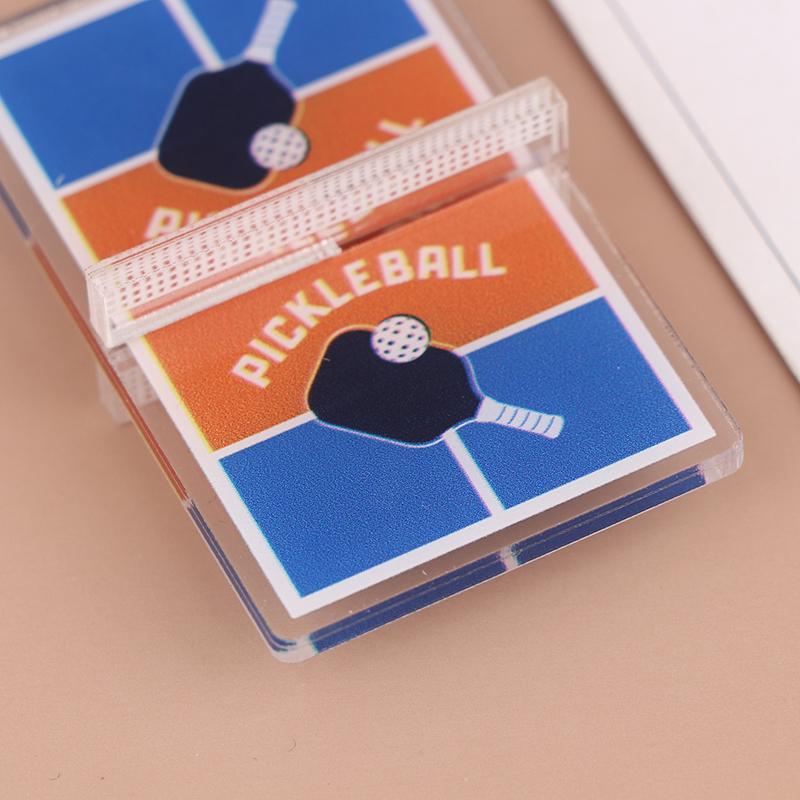 1 ks Přívěsek na klíče s motivem kurtu pro pickleball, suvenýr, přívěsek s motivem sportovního pickleballu, 3D akrylový kroužek na klíče, sportovní fanoušci, držák na klíče od auta, dárková ozdoba