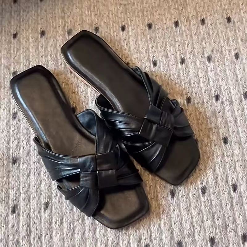 Leather Row Style Flat Bottom One-word Slippers Women Wear Beach Cross-woven Sandals