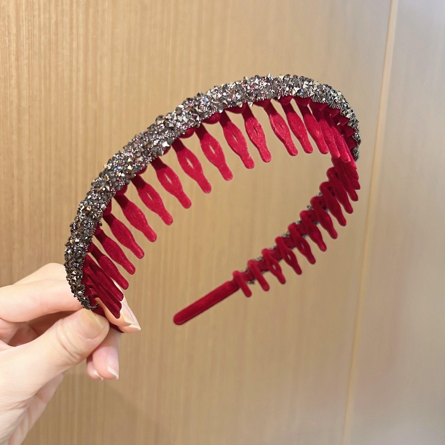 

Флокированная гипософила Нескользящая повязка на голову с зубчиками для женщин – Идеально подходит для макияжа и умывания лица летом