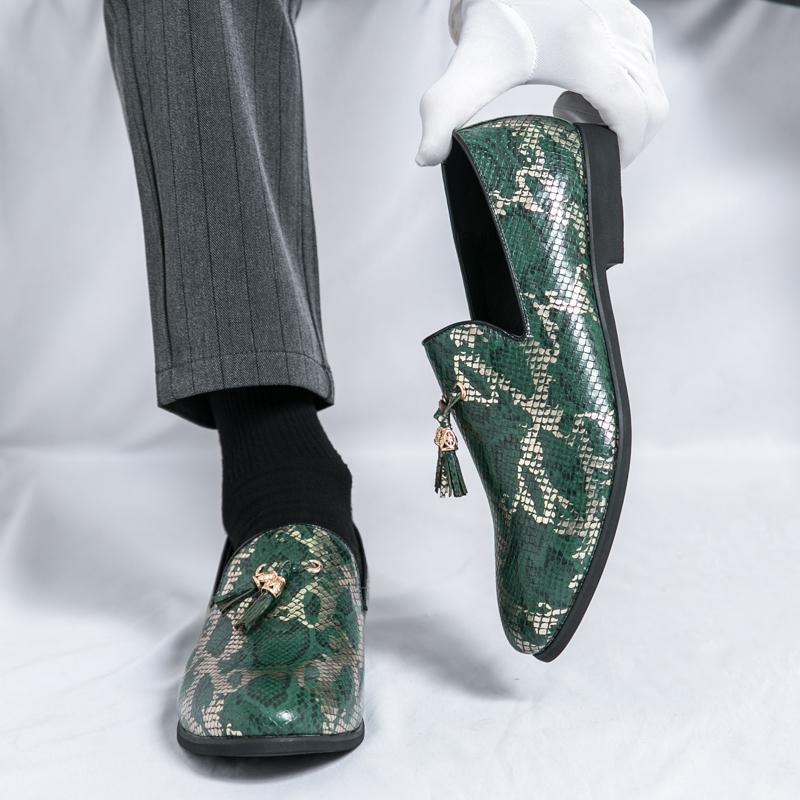 Men Printing Loafers Leather Shoes Formal Business Flats Slip On Shoes Wedding Dress Prom Black Shoes Large Size