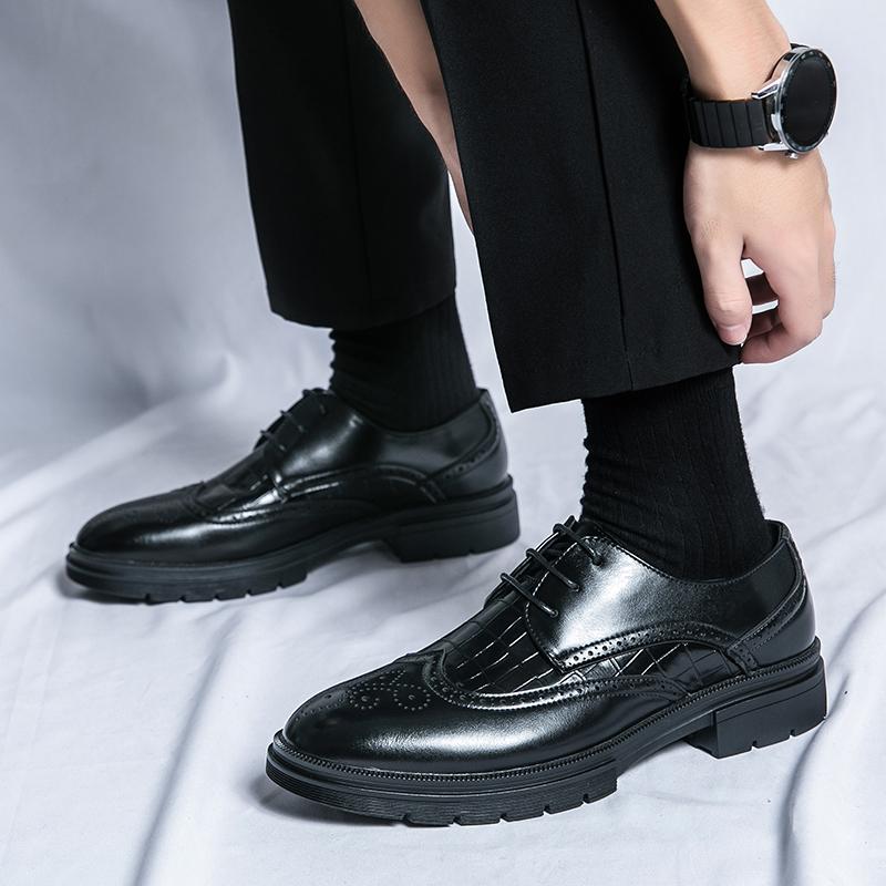 Fashion Wedding groom's shoes Fashionable gentleman retro classic style Formal office or party Plus Size 38-46 Adult Elegant Shoes Hot