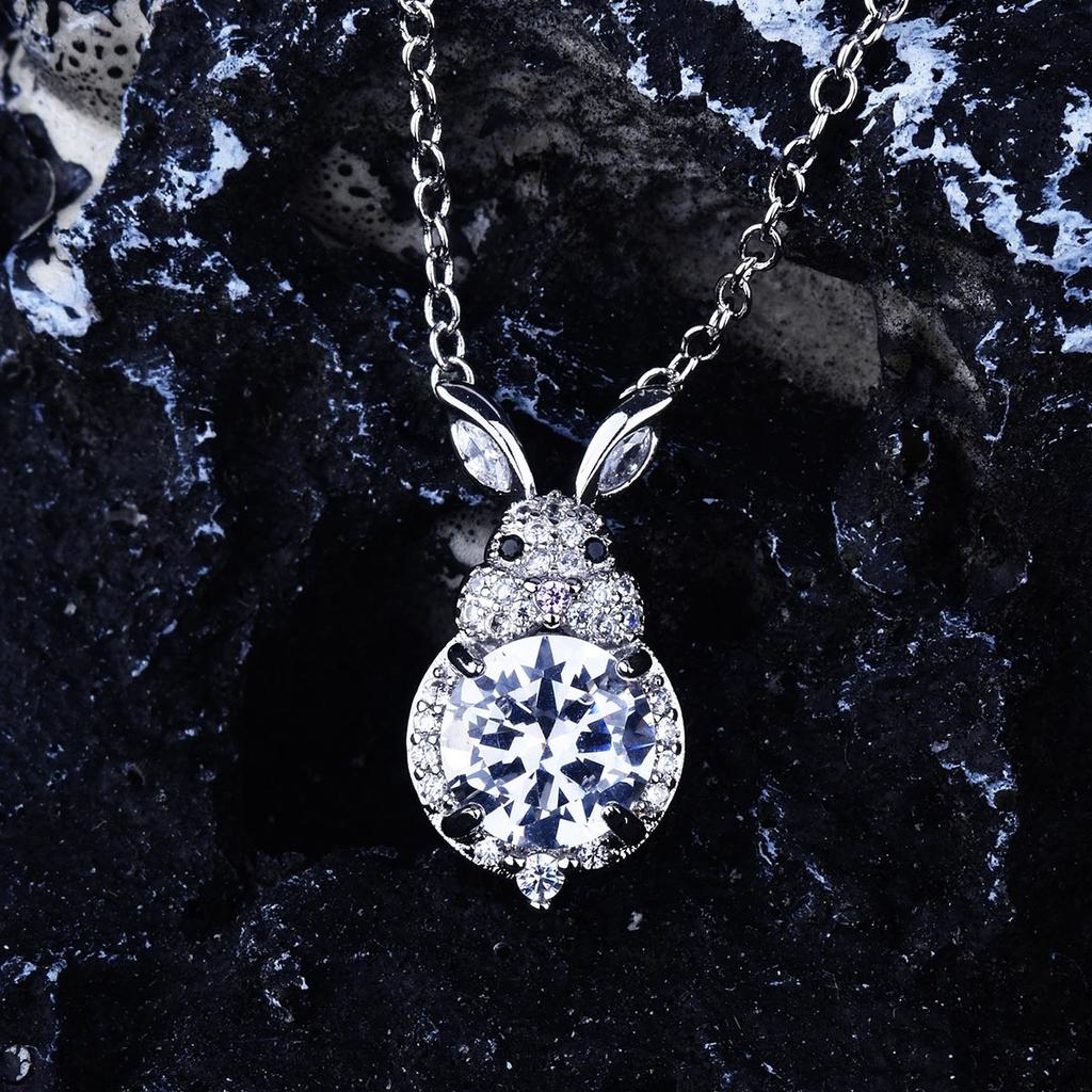 Imitation Moissanite Necklace 2 Carat Rabbit Mozzarella Diamond Pendant, Natal Year Zodiac Rabbit Element Necklace