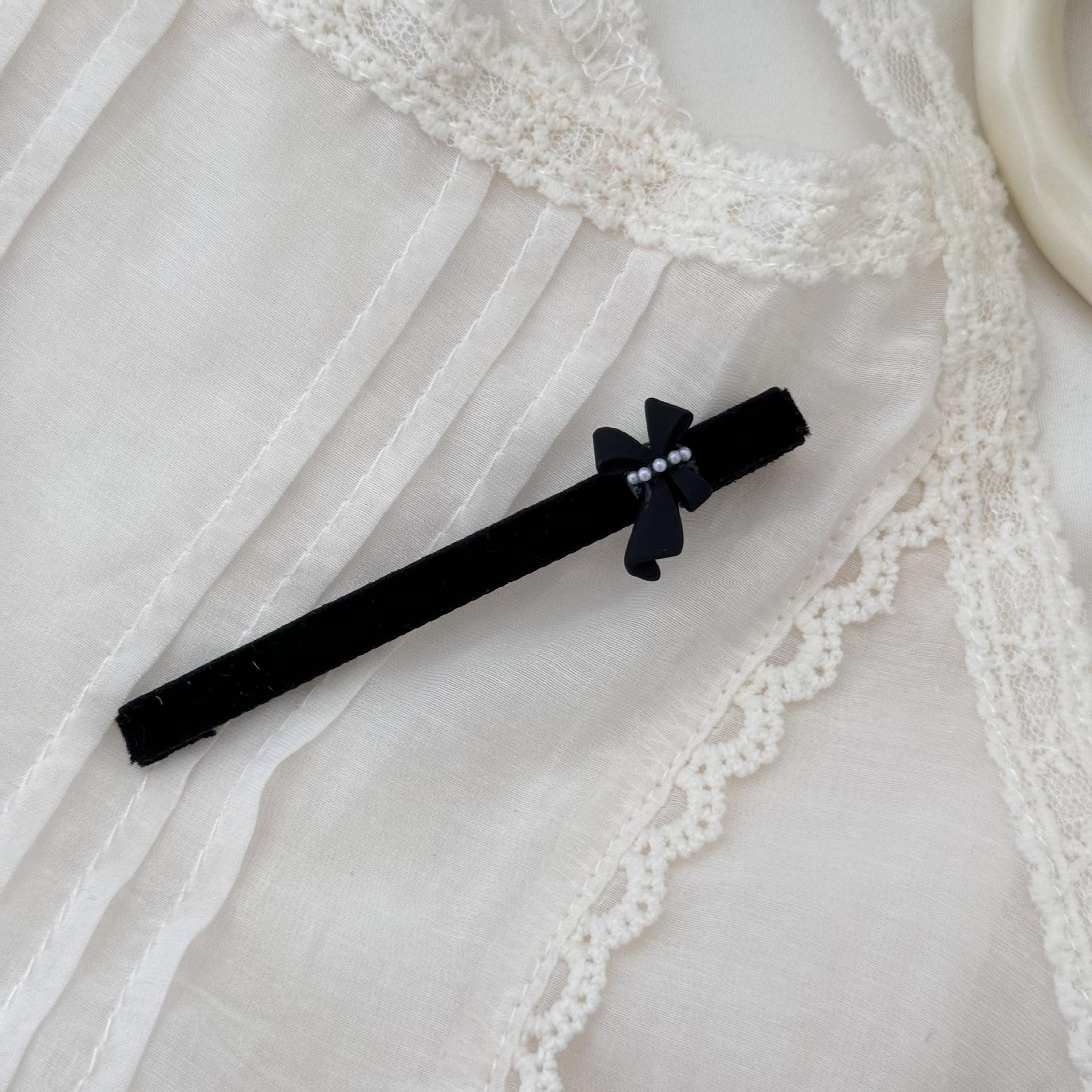 

Pearl flower hair clips with a high-end feel flower one-line clips for broken bangs side clips and accessories leading fashion