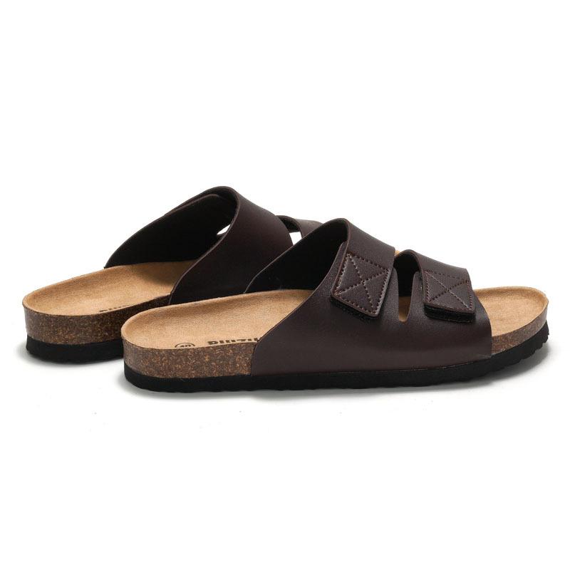 2026 New Spring and Summer New Men Cork Slippers Men Sandals and Slippers Hook and Loop Beach Shoes.