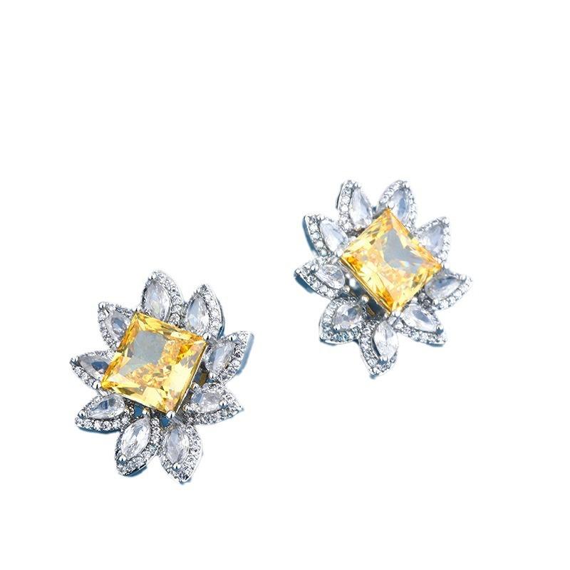 New Autumn and Winter Jewelry High Carbon Diamond Yellow Ice Flower Cut Copper Inlaid Princess Square High-end Fashion Earrings