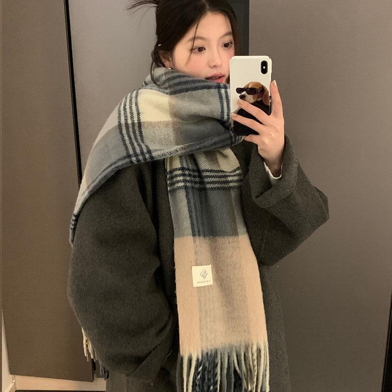 High End Retro Imitation Cashmere Scarf for Women Winter New Color Matching Thickened Student Warm and Cold Proof Scarf
