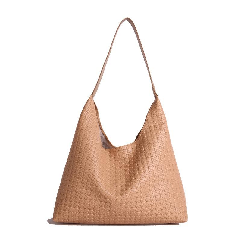 Autumn new personalized fashion trend shoulder tote bag casual niche women's large-capacity bag