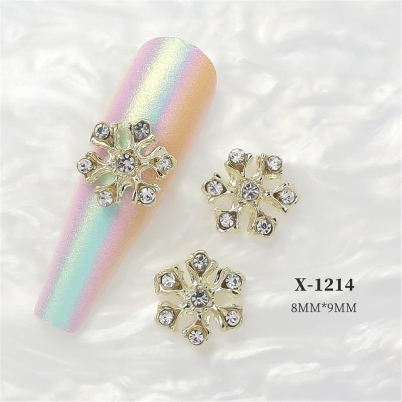 Create Beautiful Nail Designs with 10pcs Shimmering Snowflake Nail Charms Nail Decorations